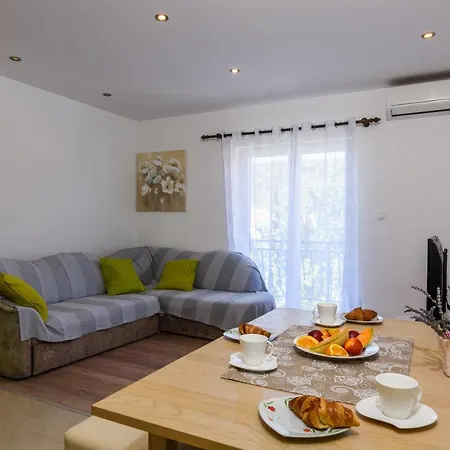 With Parking Space Marina, Trogir - 14258 Appartement