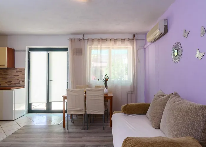 Apartment With Parking Space Marina, Trogir - 14258